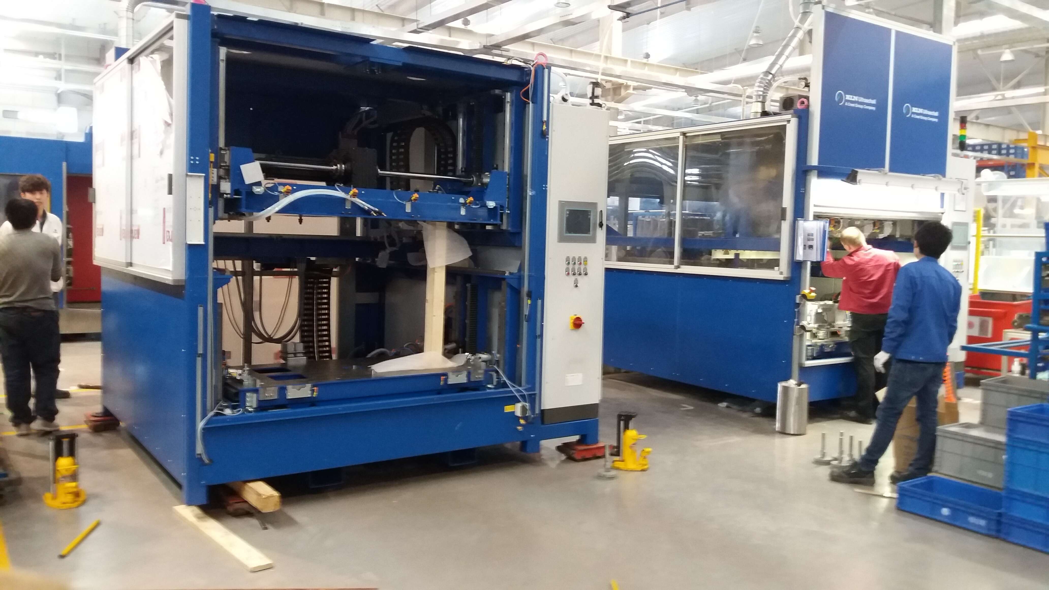 ���������O����\